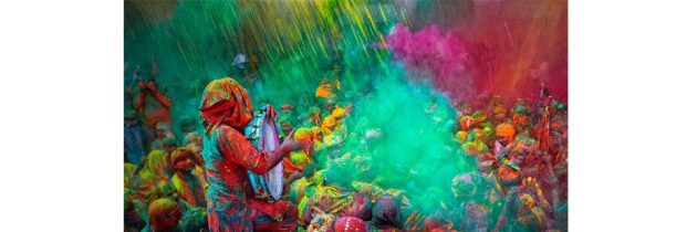 HOLI, LA FESTA INDIANA DEI COLORI