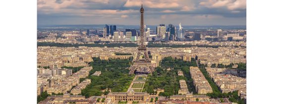 TUTTI I COLORI DELLA TORRE EIFFEL